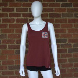 GapBody | Women's Racerback Tank | Maroon w/ Floral Pocket | M | S/981765-01